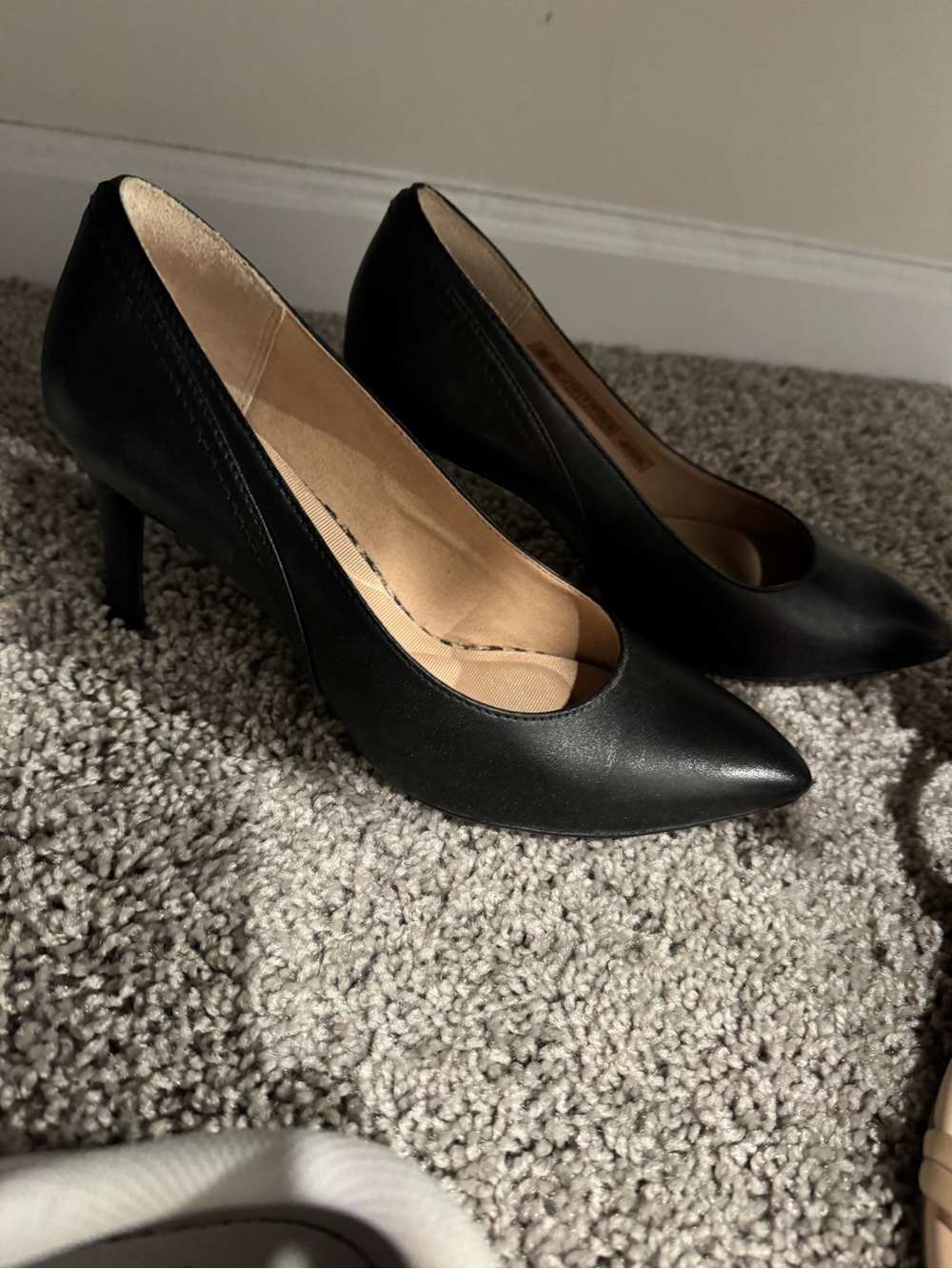 Rockport Black Pointed-Toe Pumps
